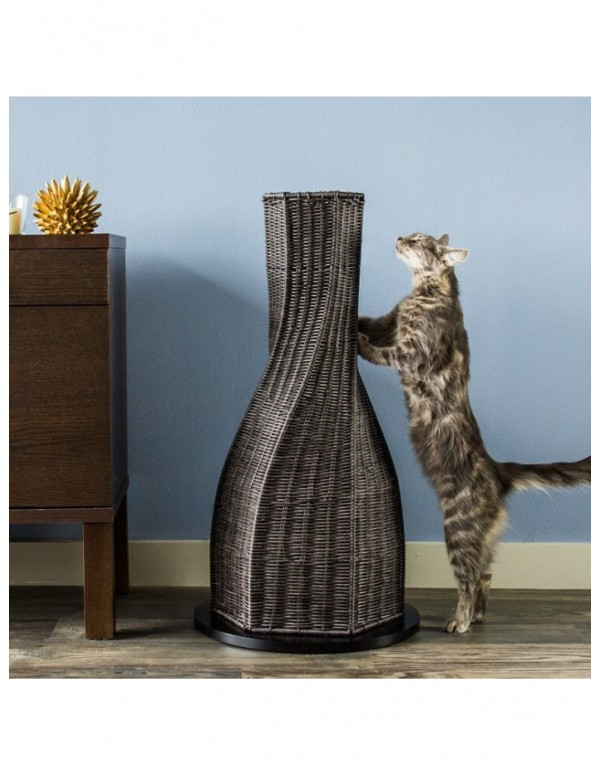 Venita Scratching Post